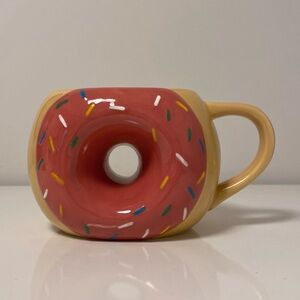 3D Donut Shaped Ceramic Mug with Sprinkles 14oz